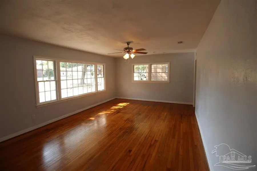 721 Gentian Dr, Pensacola, FL 32503 - #2