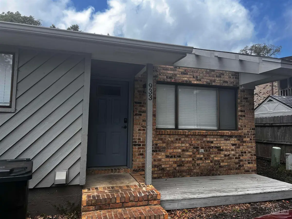 933 Scenic Hwy, Pensacola, FL 32503 - #1