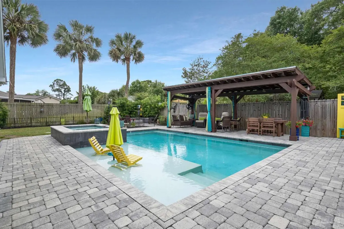 1709 E Fisher St, Pensacola, FL 32503 - #1