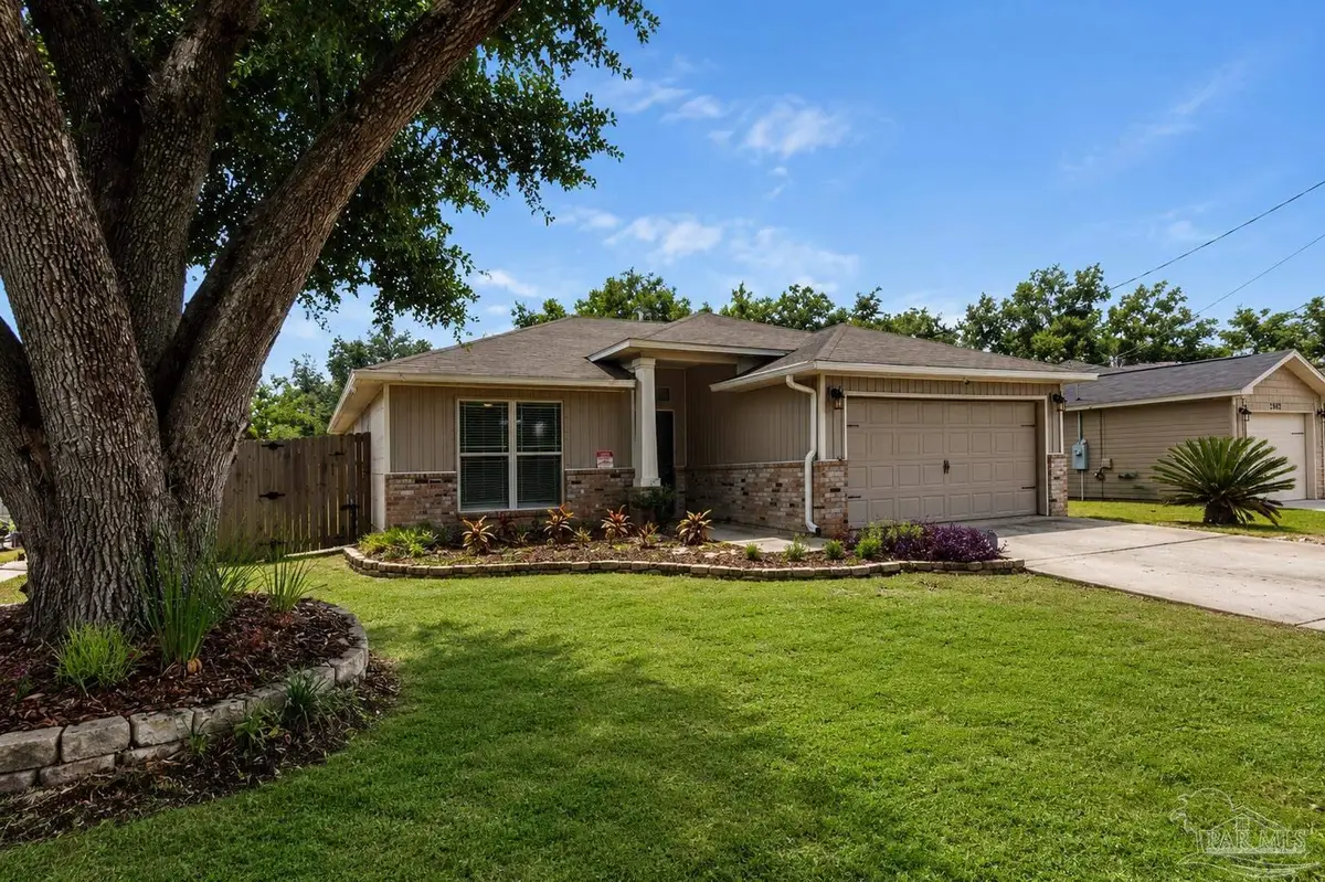 5873 Fairlands Rd, Milton, FL 32583 - #1