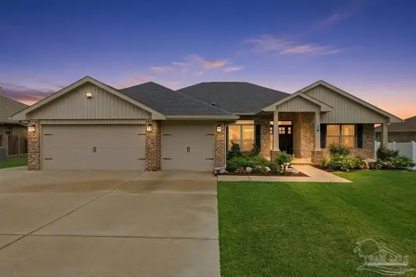 5648 Lafayette Ct, Milton, FL 32570