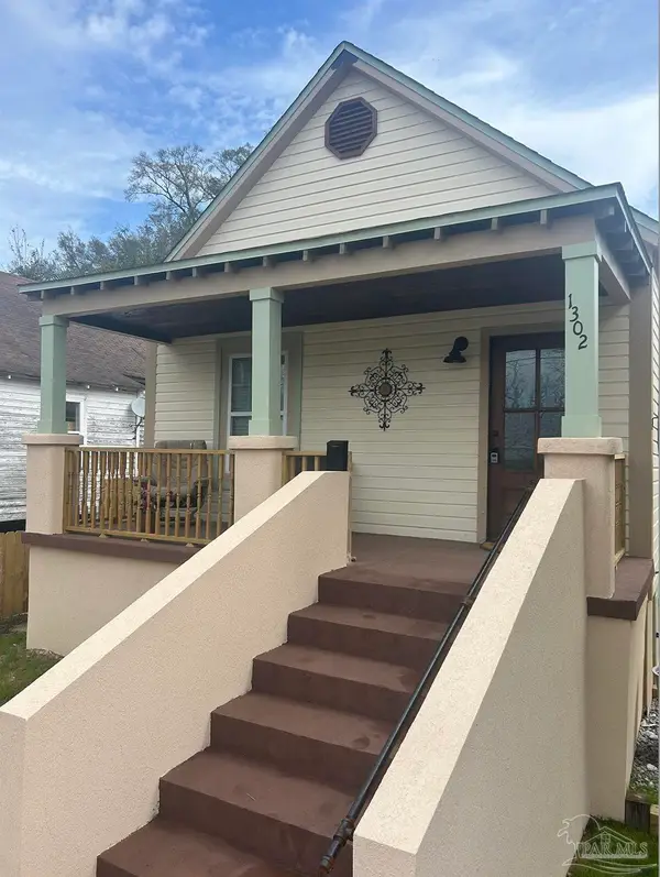1302 Dr Martin Luther King Jr Dr, Pensacola, FL 32503