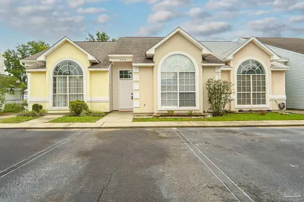 1356 Redwood Ln, Gulf Breeze, FL 32563