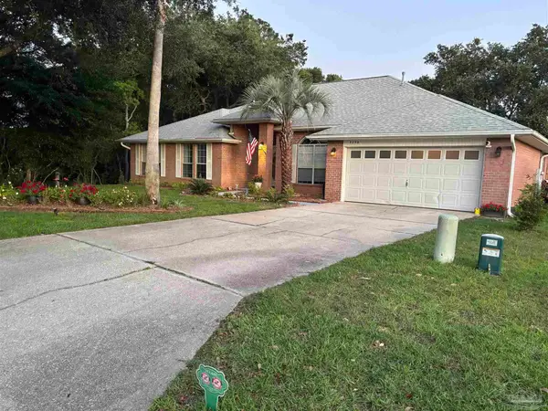 7353 Peterson Ln, Pensacola, FL 32506