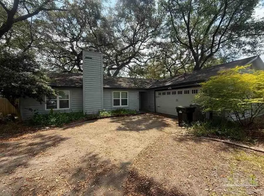 7474 Baywoods Ln, Pensacola, FL 32504 - #2
