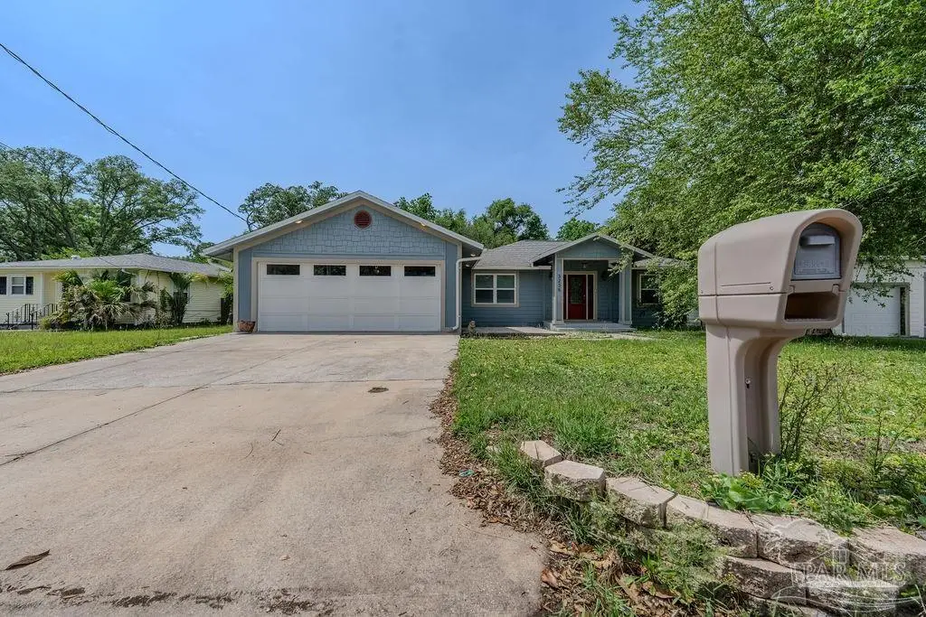 3235 Bayou Dr, Pensacola, FL 32505 - #1