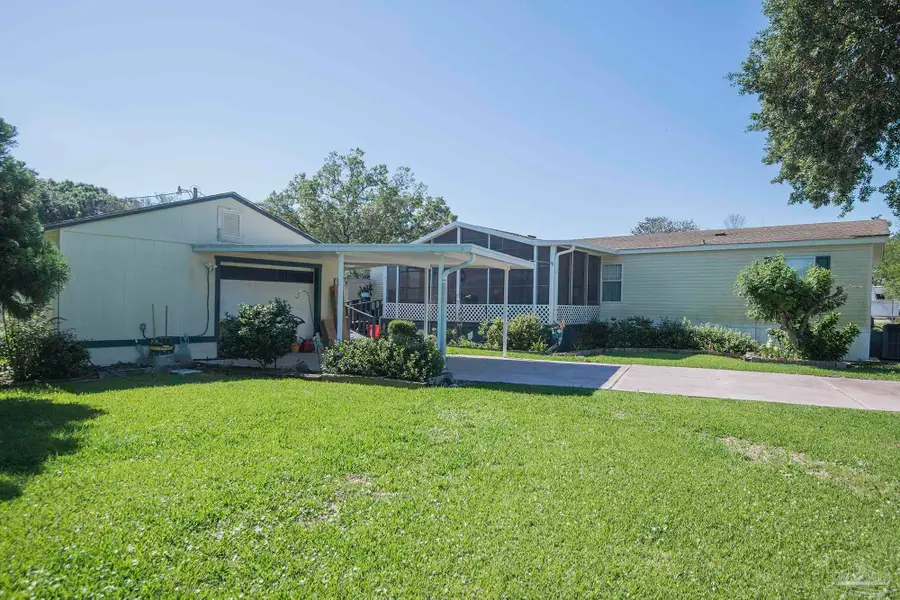 9540 Bowman Ave, Pensacola, FL 32534 - #2