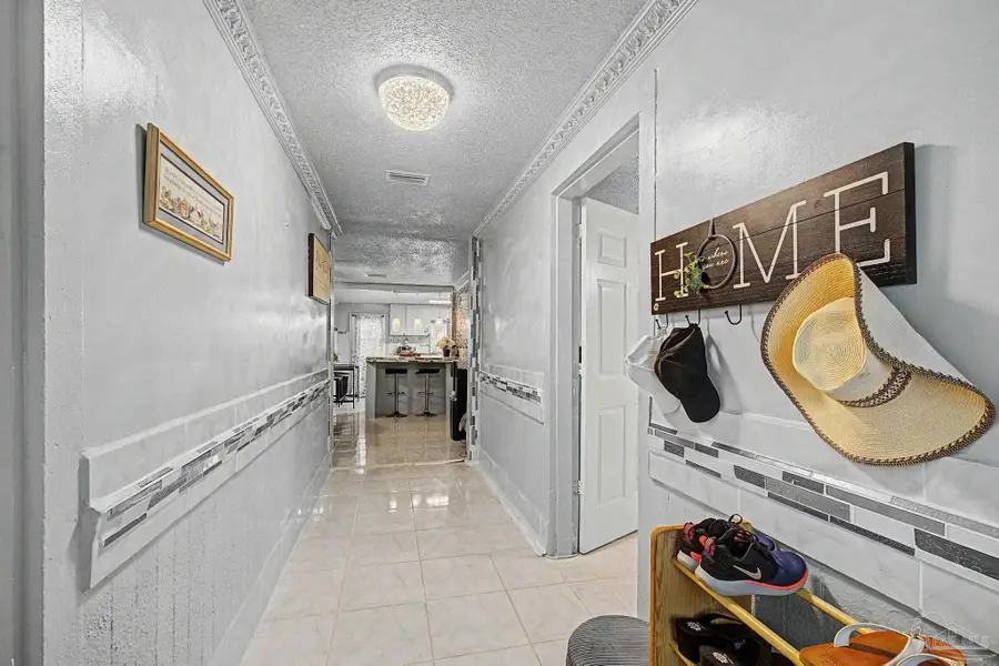 1731 Savage Ln, Pensacola, FL 32505 - #2