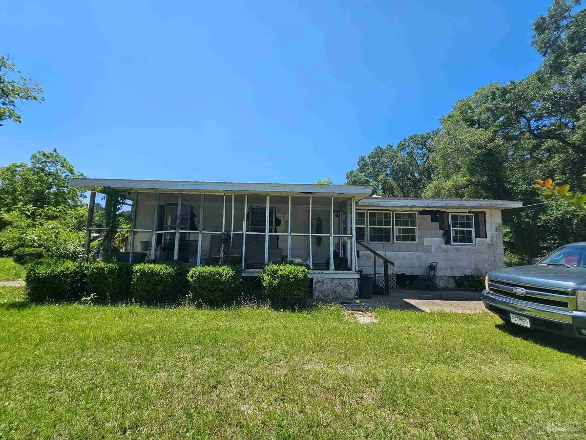 829 W Hope Dr, Pensacola, FL 32534 - #1