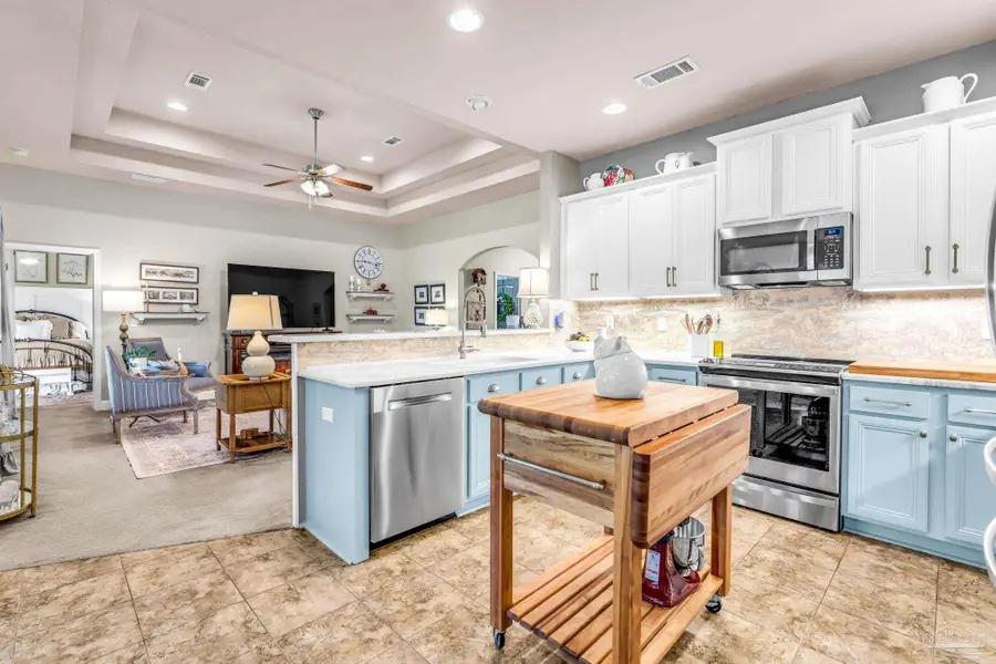 6783 Barnwood Dr, Milton, FL 32570 - #2