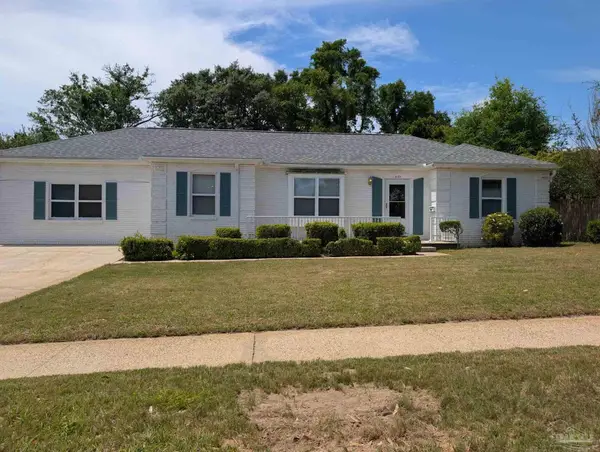 4135 Lynn Ora Dr, Pensacola, FL 32504