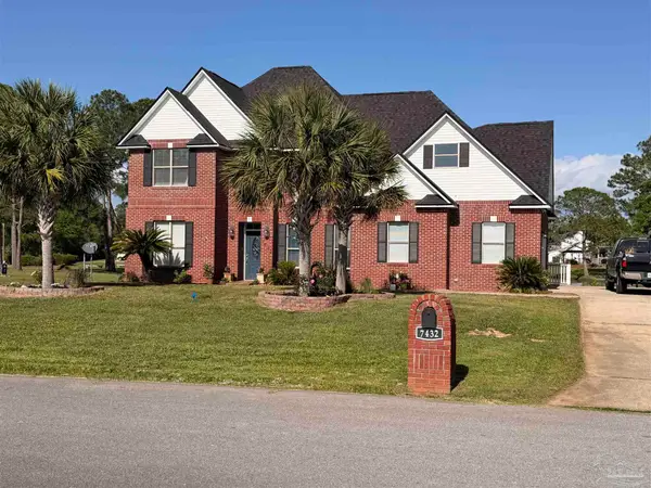 7432 San Ramon Dr, Milton, FL 32583