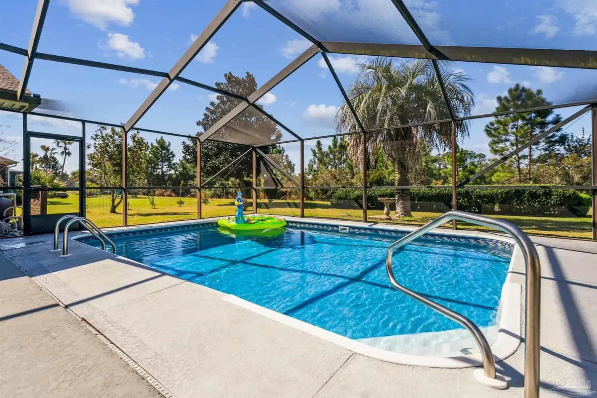 5519 Navaho Dr, Pensacola, FL 32507 - #1