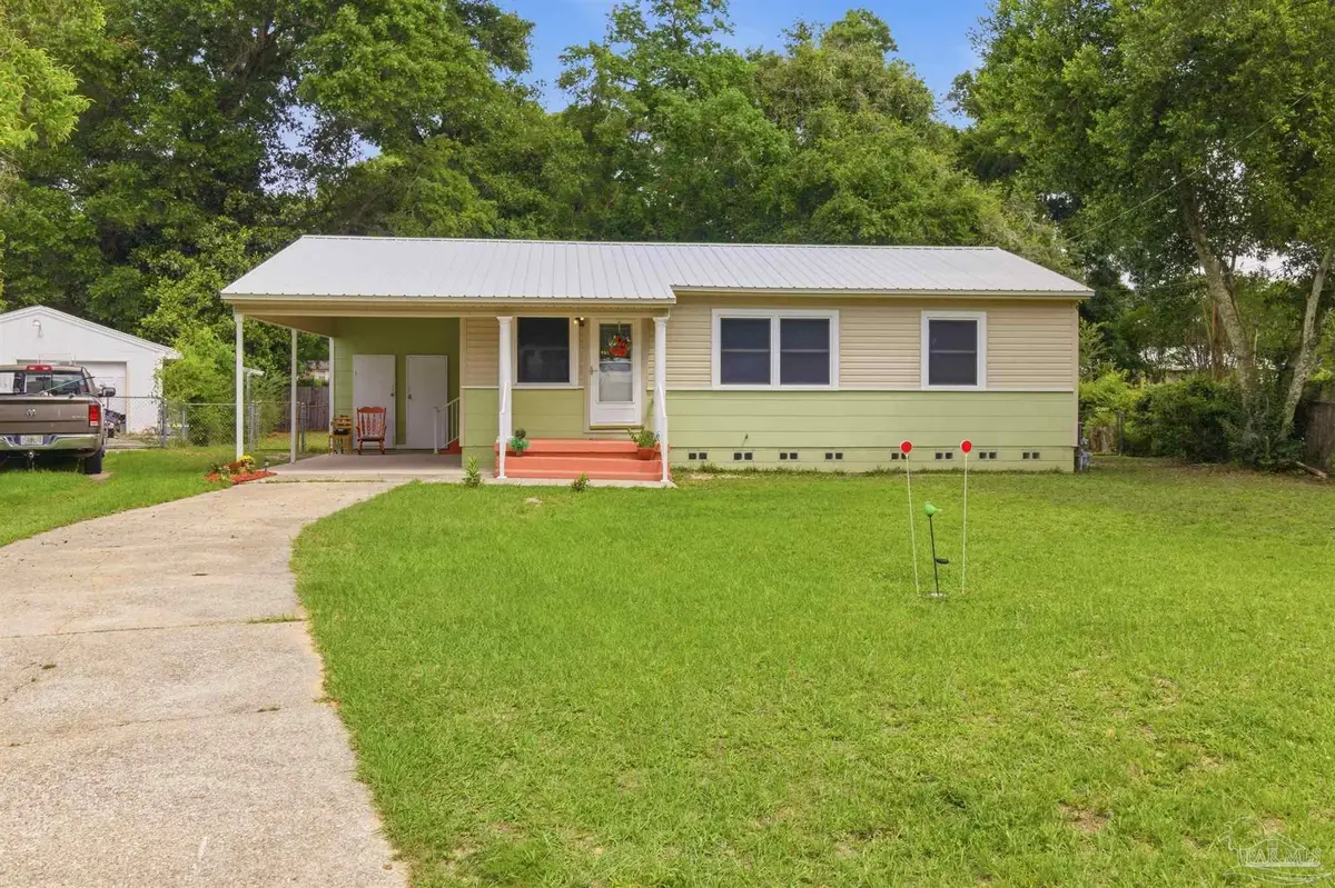 6710 Malvern St, Pensacola, FL 32506 - #1