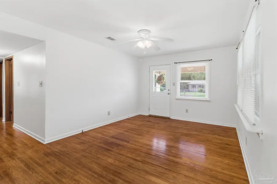 6710 Malvern St, Pensacola, FL 32506 - #3
