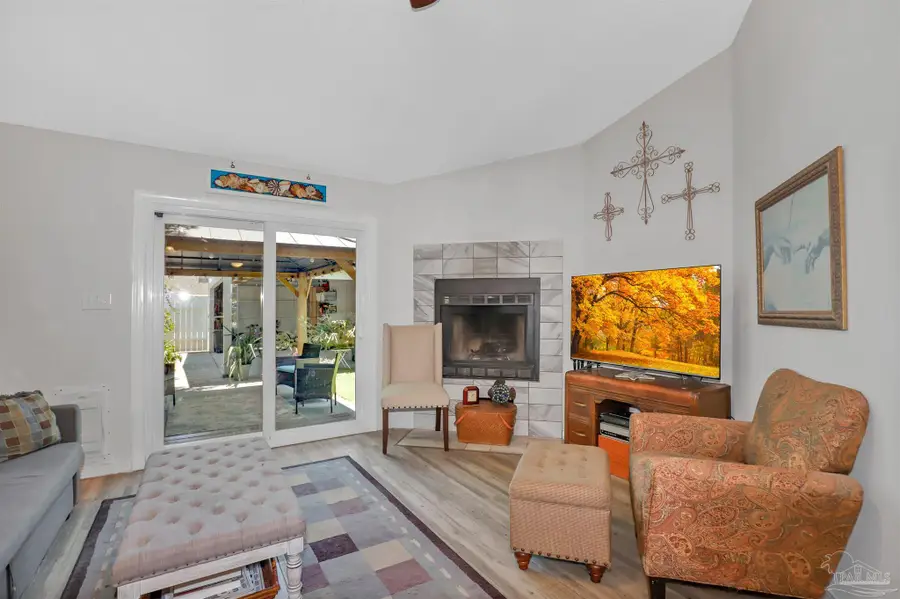 173 Kevin Dr, Gulf Breeze, FL 32561 - #3