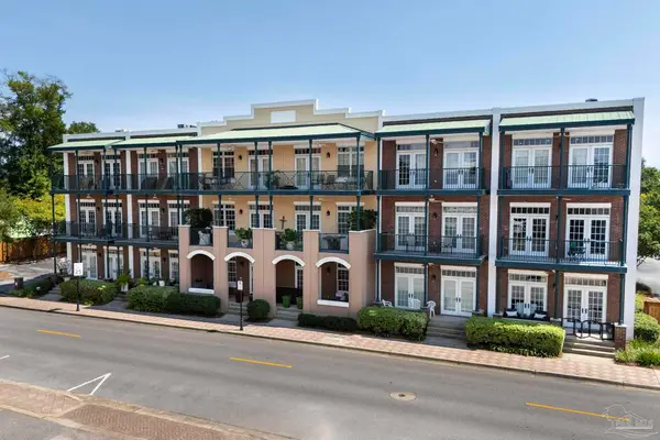 415 E Romana St #104, Pensacola, FL 32502