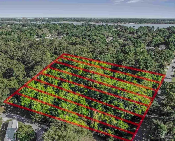 700 Wayne Ave, Pensacola, FL 32507