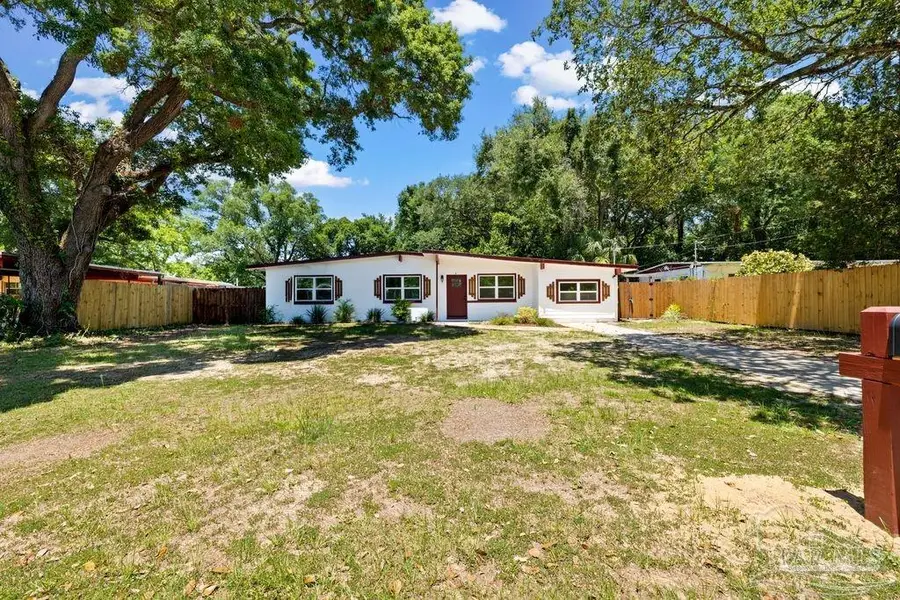 9 Edgemont Dr, Pensacola, FL 32506 - #3