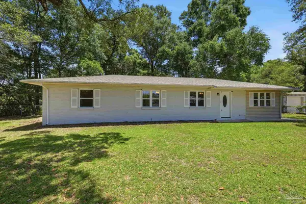 8140 House St, Pensacola, FL 32534