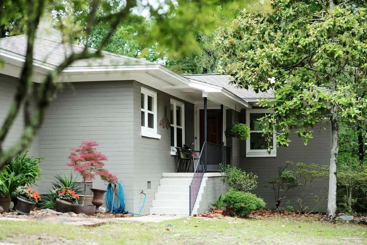 3333 N 17th Ave, Pensacola, FL 32503 - #1