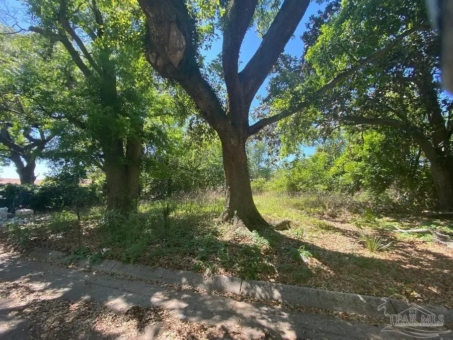1401 N N St, Pensacola, FL 32501 - #2