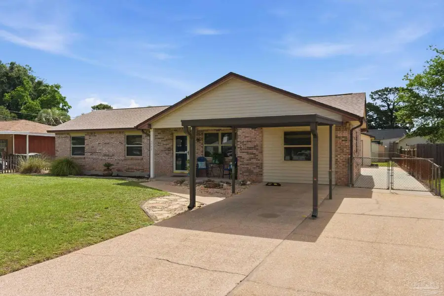 5742 Graymont Ln, Pensacola, FL 32526 - #3