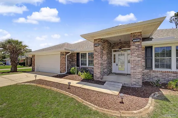 6951 Cotton Boll Ln, Navarre, FL 32566