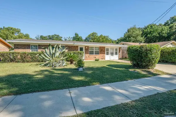 4494 Landes Dr, Pensacola, FL 32505