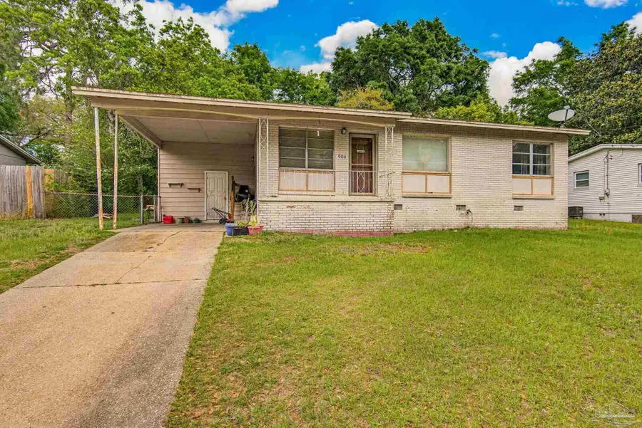 908 Blue Springs Dr, Pensacola, FL 32505 - #2