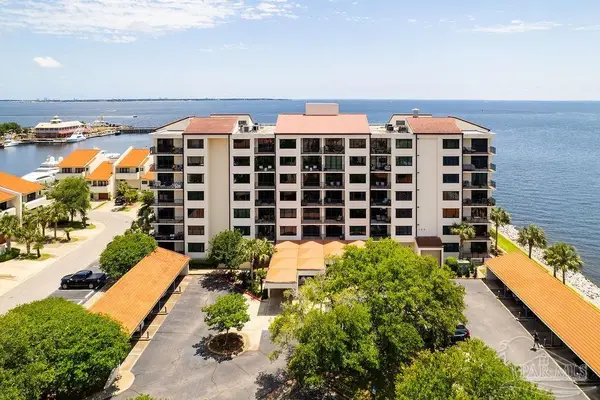 301 Port Royal Way #301, Pensacola, FL 32502