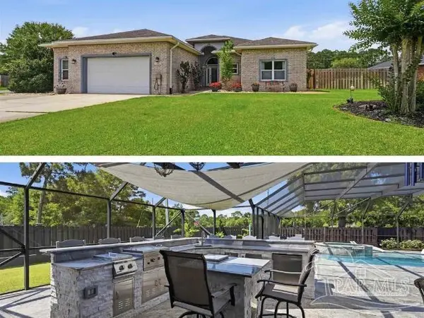 2951 Albatross Dr, Navarre, FL 32566