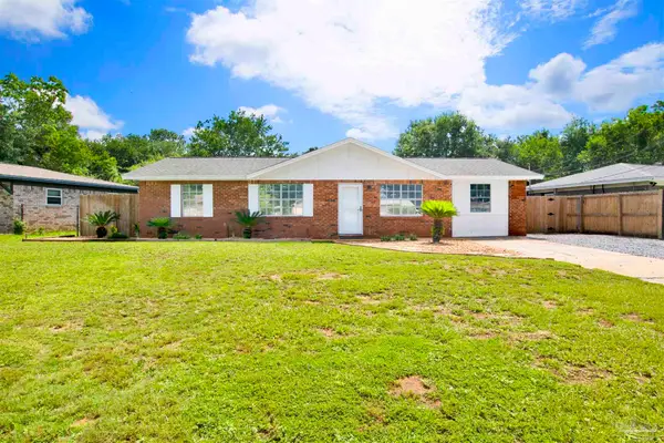 3040 Newton Dr, Pensacola, FL 32503