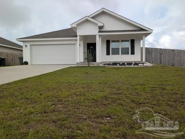 5926 Laurel Oak Dr, Pensacola, FL 32526