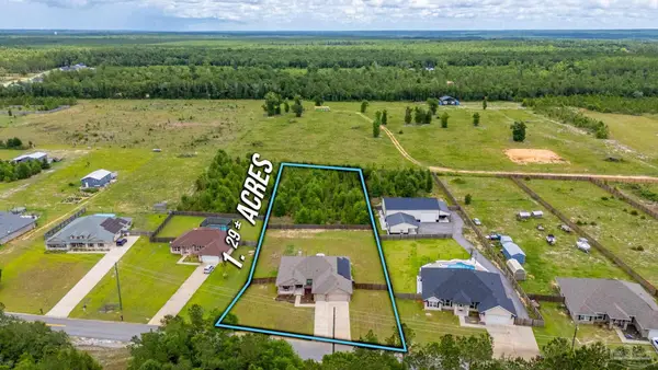 5488 Sa Jones Rd, Milton, FL 32583