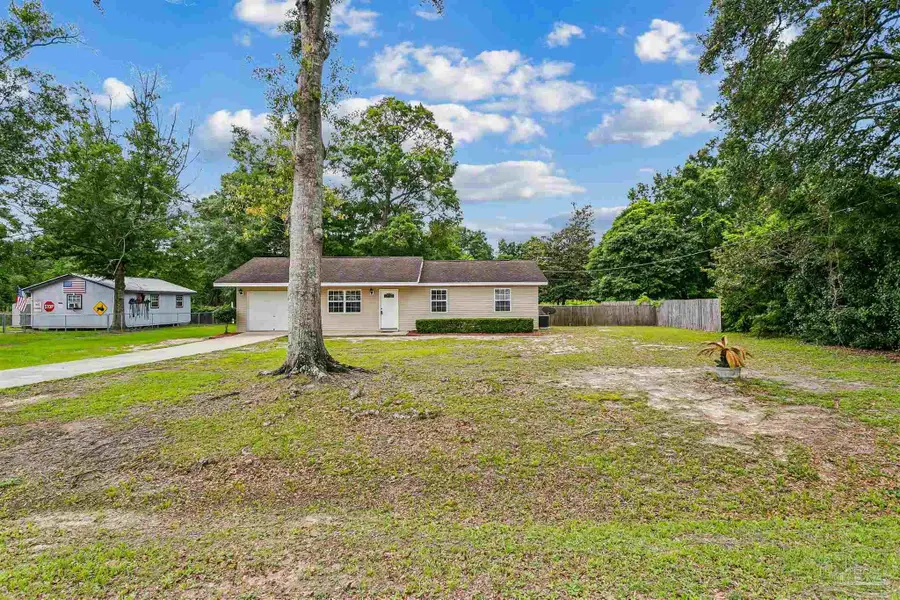 4071 Diamond St, Pace, FL 32571 - #3