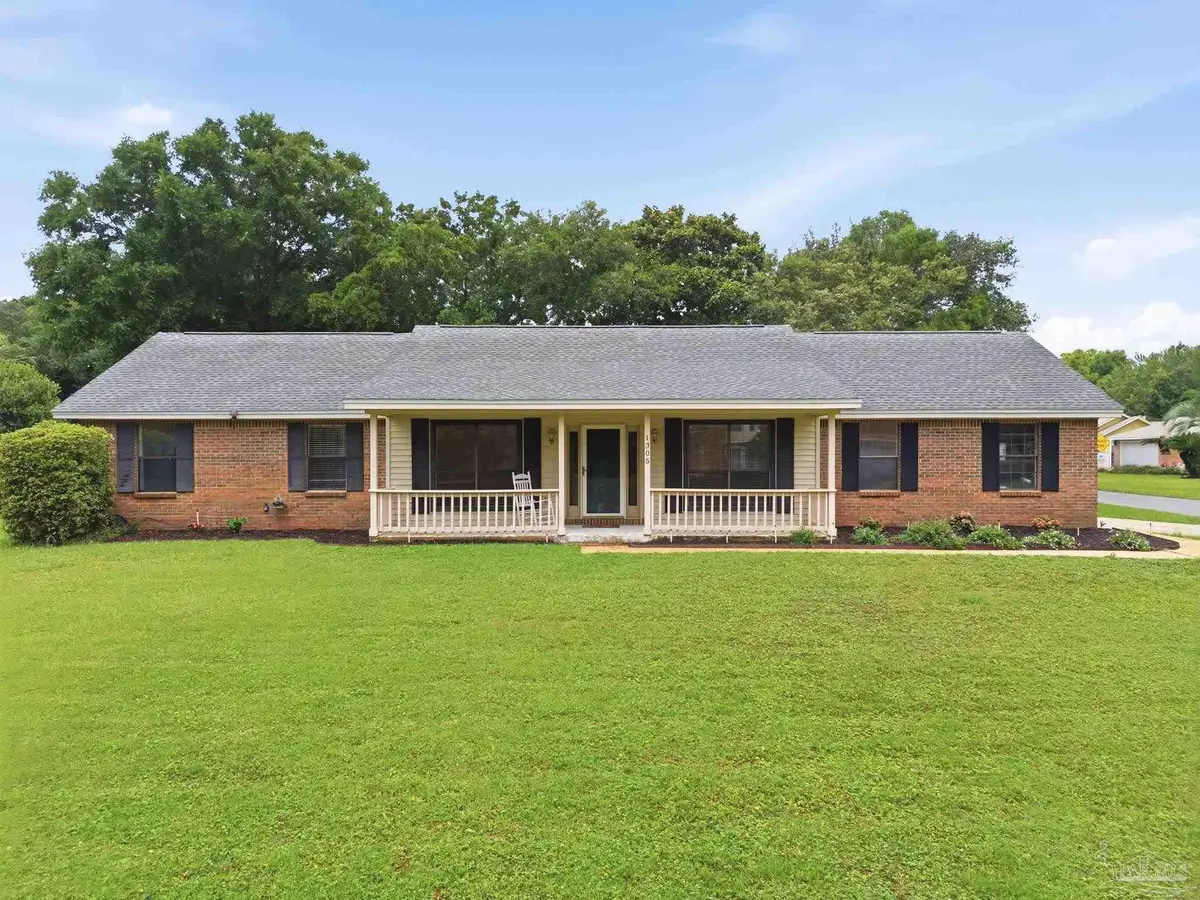 1305 Calcutta Dr, Gulf Breeze, FL 32563 - #1