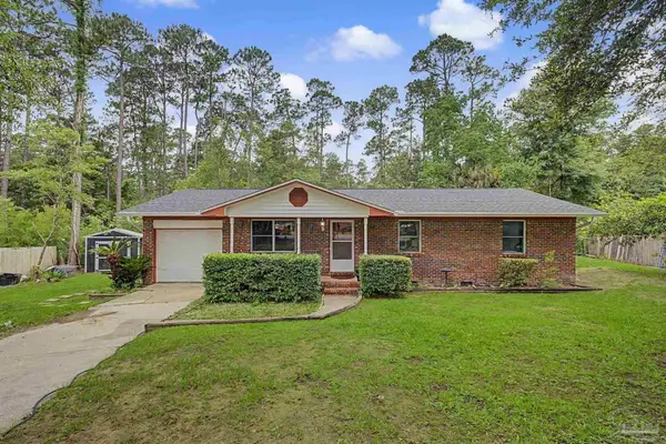 1862 Nestle Dr, Pensacola, FL 32534