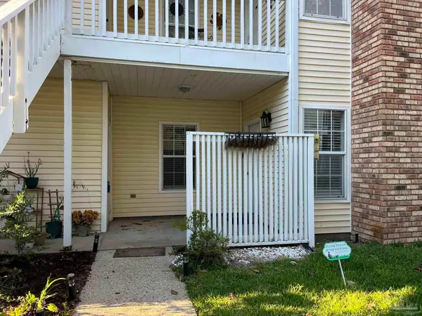 501 E Burgess Rd #C-2, Pensacola, FL 32504