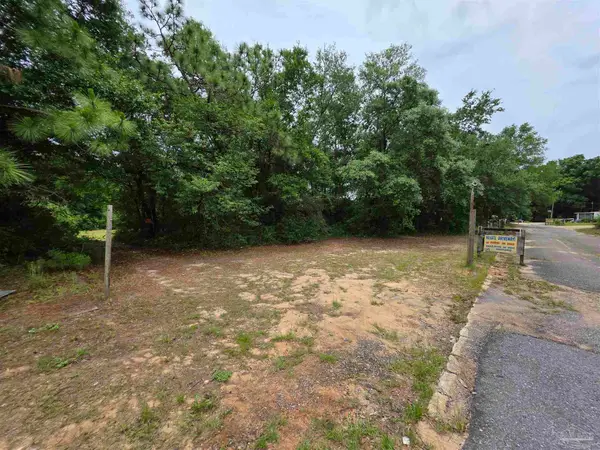 2400 BLK Longleaf Dr, Pensacola, FL 32526