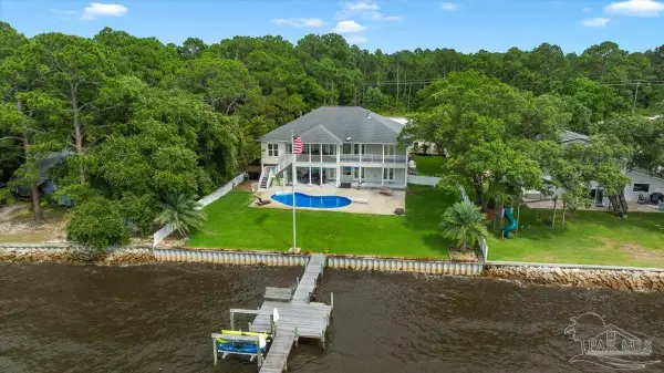 6564 East Bay Blvd, Gulf Breeze, FL 32563