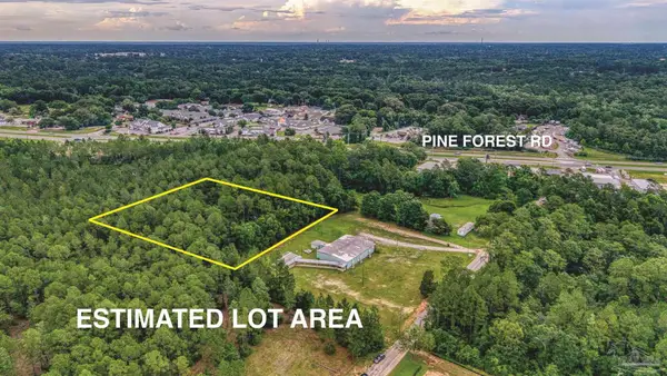 000 Stratford Rd, Pensacola, FL 32526
