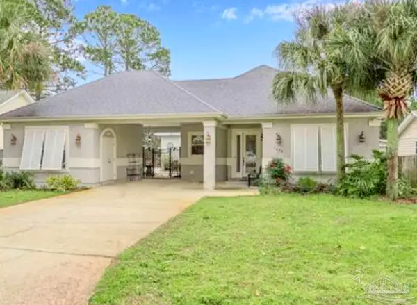 1624 Llani Ln, Gulf Breeze, FL 32563