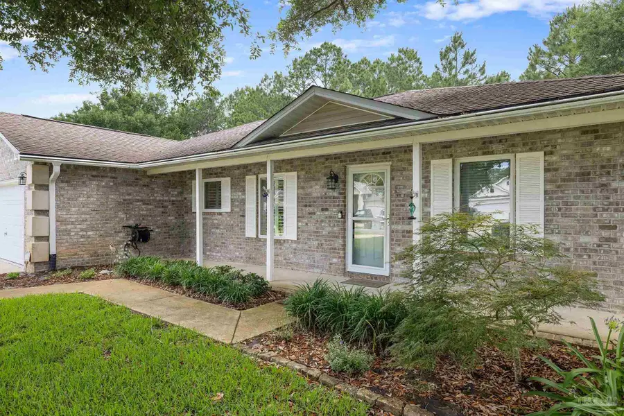 2478 Houston Cir, Gulf Breeze, FL 32563 - #2