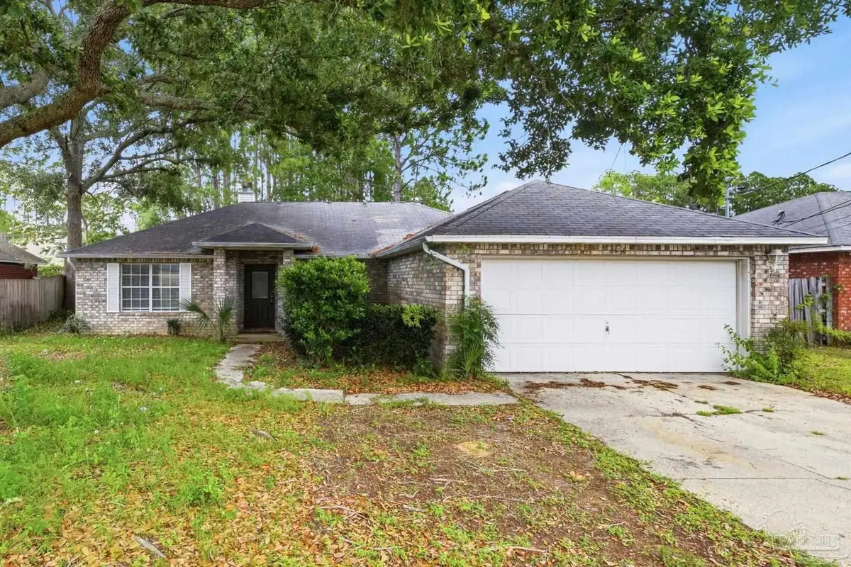 2678 Hidden Estates Cir, Navarre, FL 32566 - #1