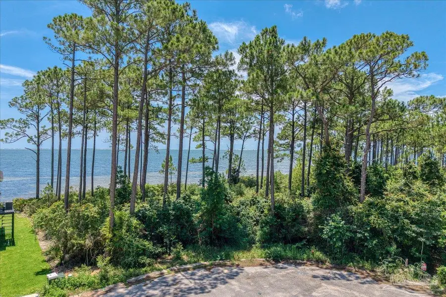 5971 Emerald Sound Dr, Gulf Breeze, FL 32563 - #2
