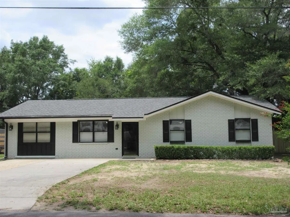 5143 Oakleaf Dr, Pace, FL 32571 - #1