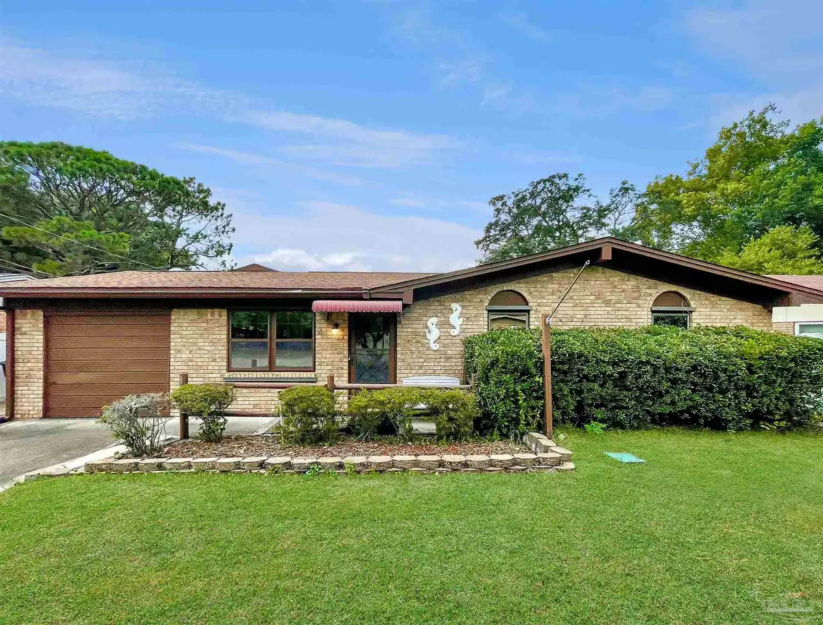 2995 Newton Dr, Pensacola, FL 32503 - #1