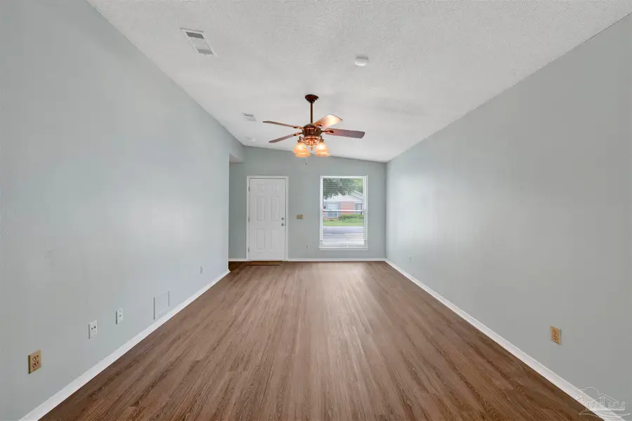 412 Oak Knoll Ln, Pensacola, FL 32506 - #3