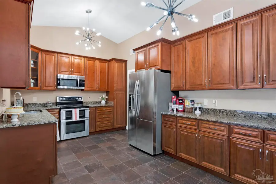 8182 Crystal Wells Pl, Ensley, FL 32533 - #2